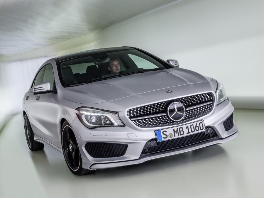  Mercedes-Benz CLA250 AMG Sports Package Edition 1 (C117) 2013 года  (фото 12 из 72)